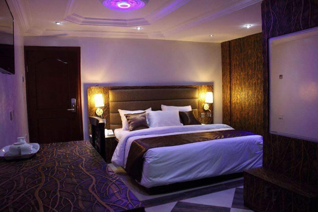E-Suite Hotel Abuja Exterior foto